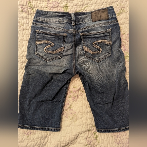 Silver Suki Bermuda Shorts, Size 27 - Picture 3 of 8